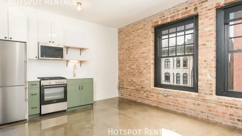 interior loft apartment in chicago